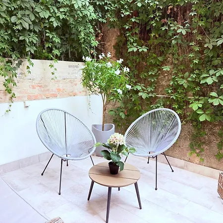Buda Bliss Garden Апартаменты