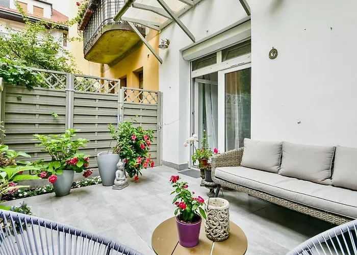 Buda Bliss Garden * Budapest