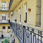 Buda Bliss Garden * Budapest